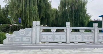鹤壁 芝麻灰桥栏杆、河道栏杆安装效果