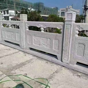 鹤壁 芝麻白栏杆