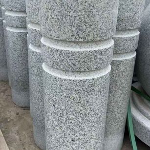 鹤壁 芝麻白花岗岩挡车柱、隔离柱多少钱