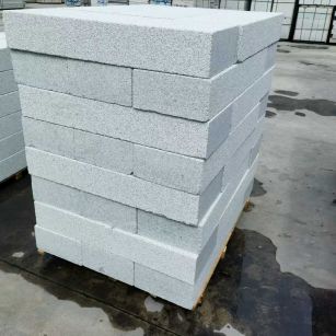 鹤壁 芝麻白两面荔枝面台阶石