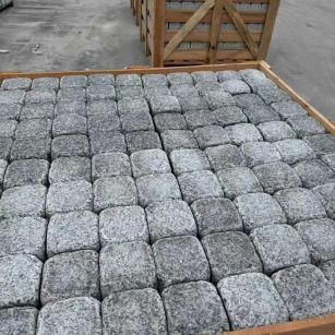 鹤壁 园林景观滚石