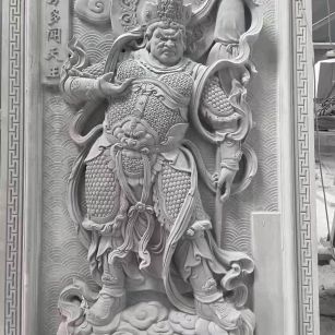 鹤壁 芝麻灰花岗岩人物雕刻——多闻天王