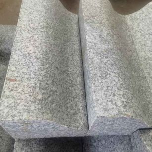 鹤壁芙蓉白S型拉丝面路沿石