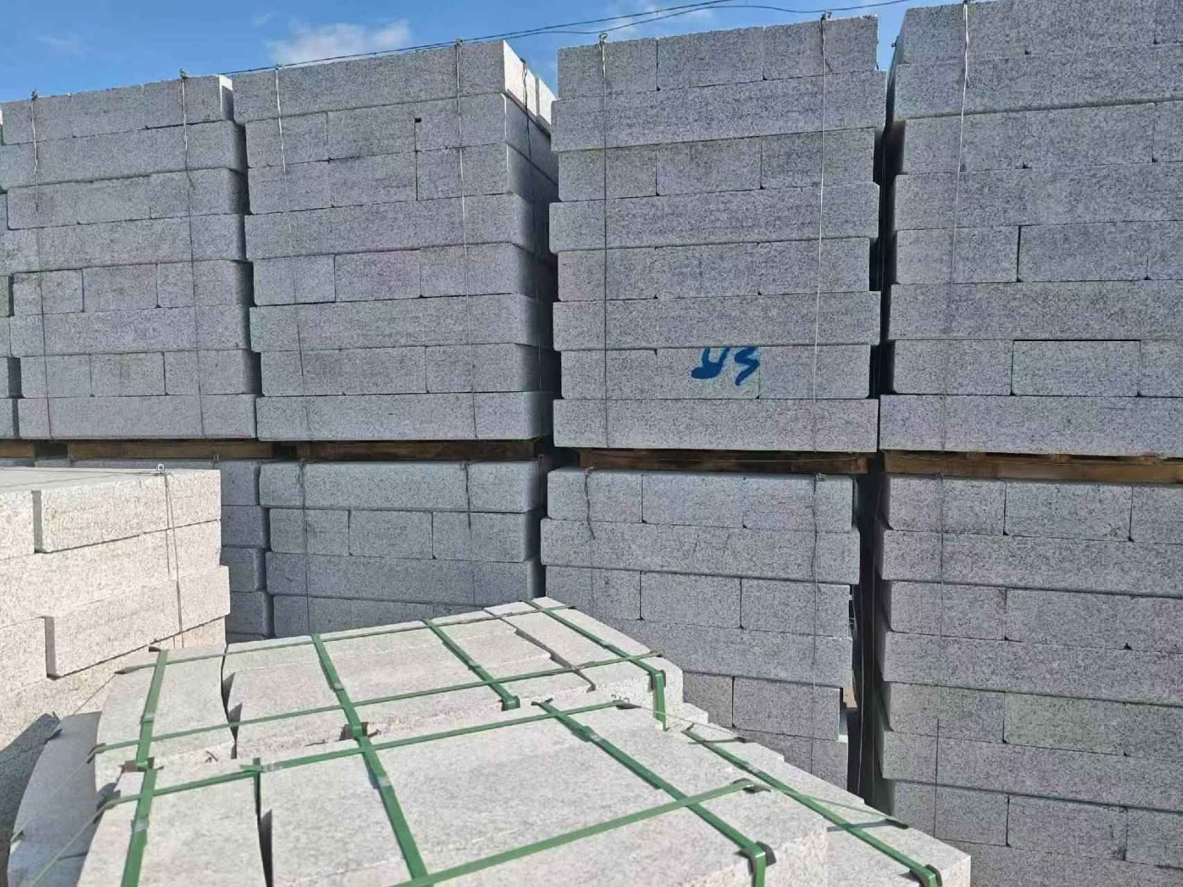 鹤壁 路沿石，路侧石-尺寸标准、颜色均匀