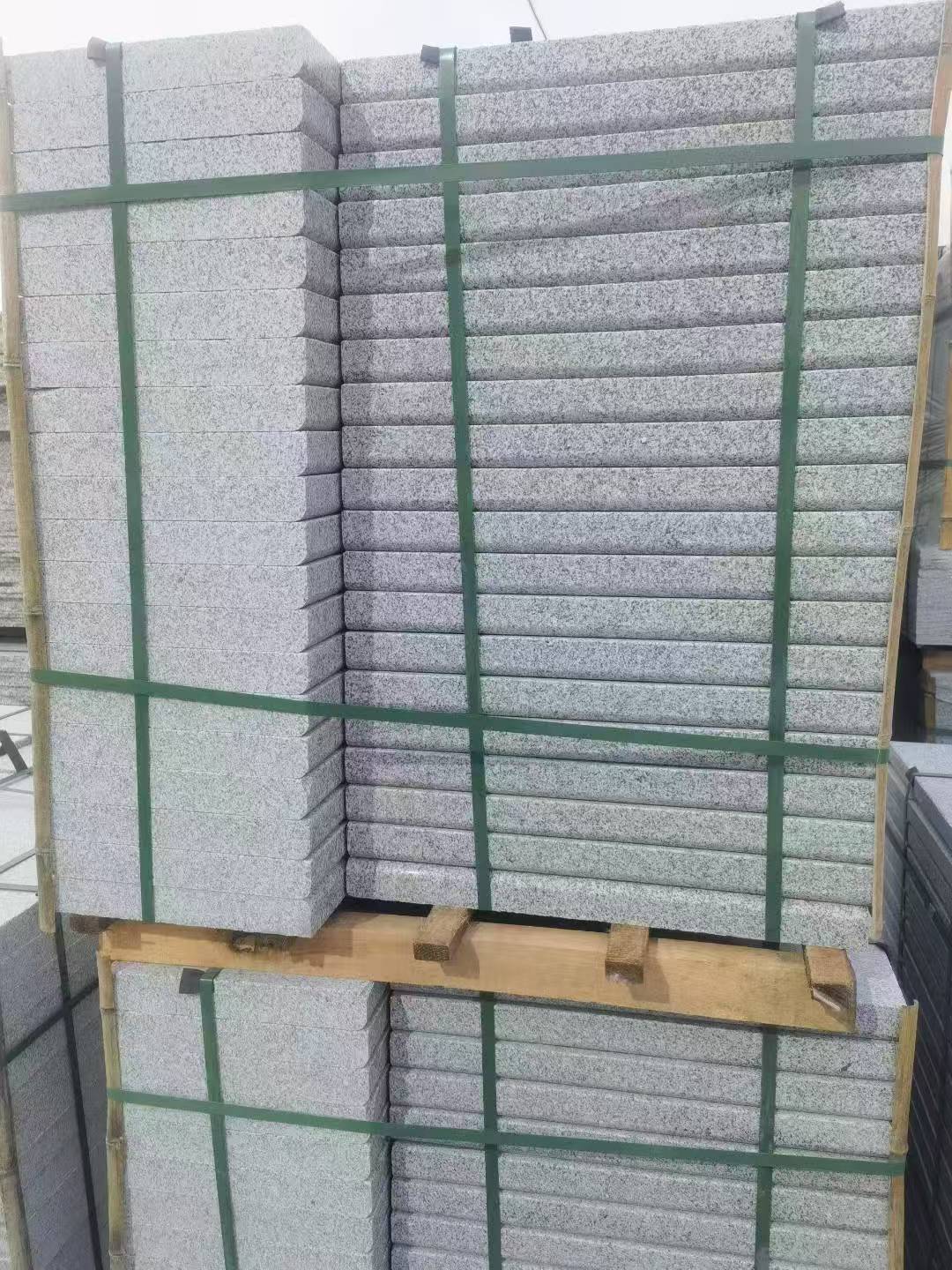 鹤壁 5公分芝麻白，倒斜角，室外楼梯踏步