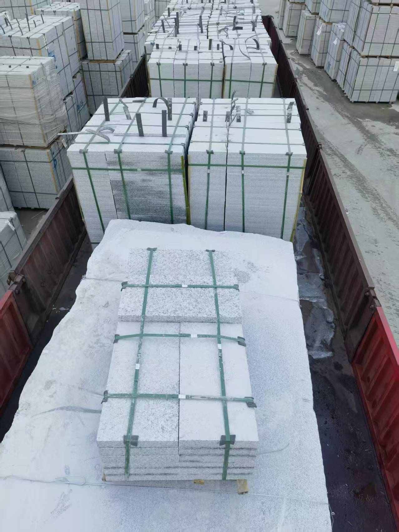 鹤壁芝麻白300*600成品+板底