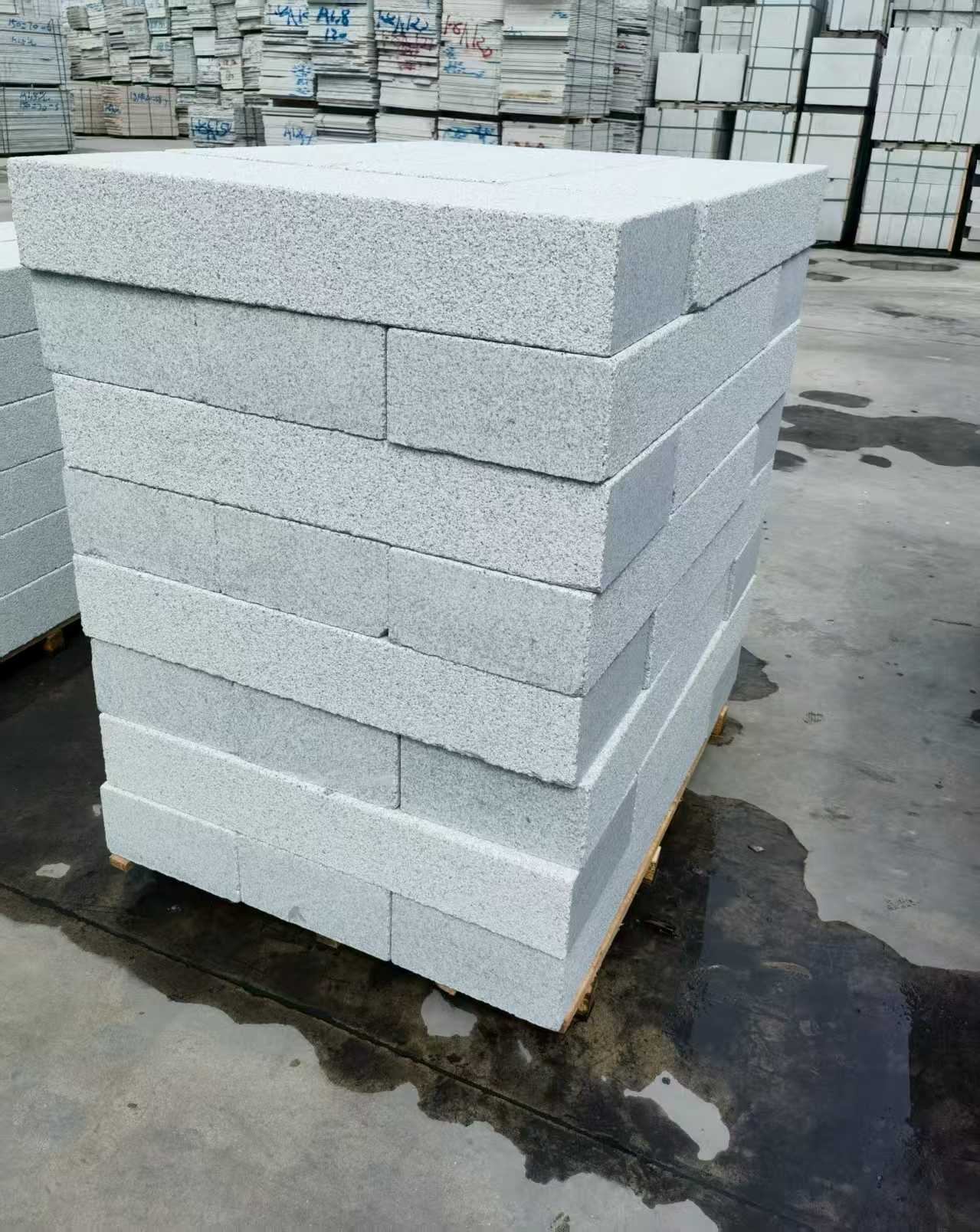 鹤壁 芝麻白两面荔枝面台阶石