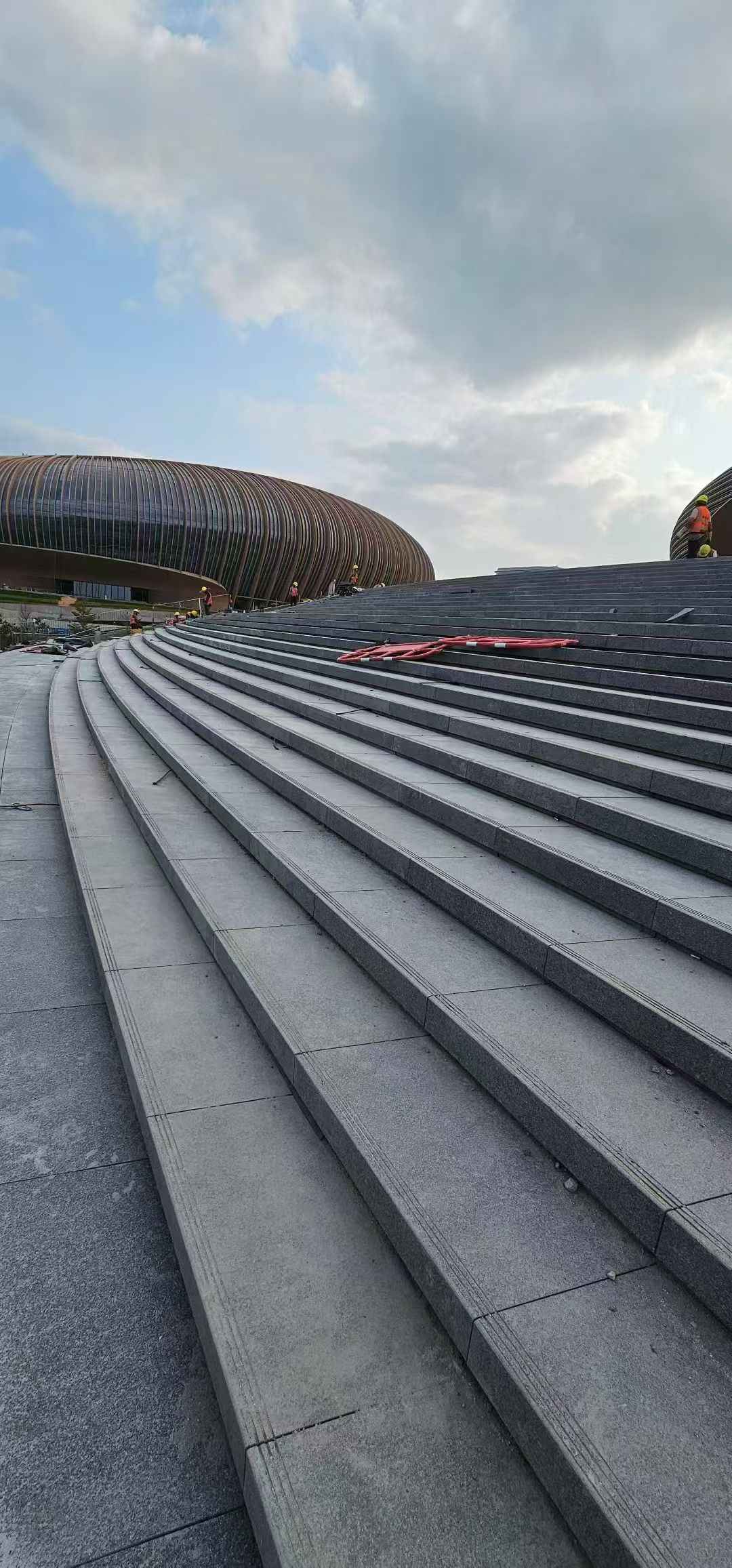 鹤壁 弧形整石台阶铺装效果图